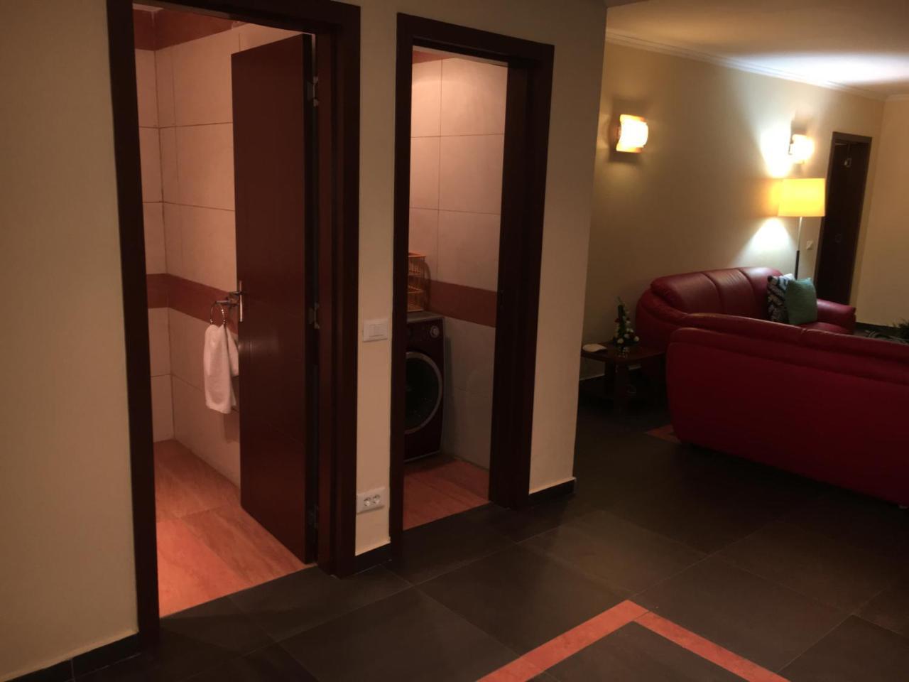 Djeug'Appart Hotel 야운데 외부 사진