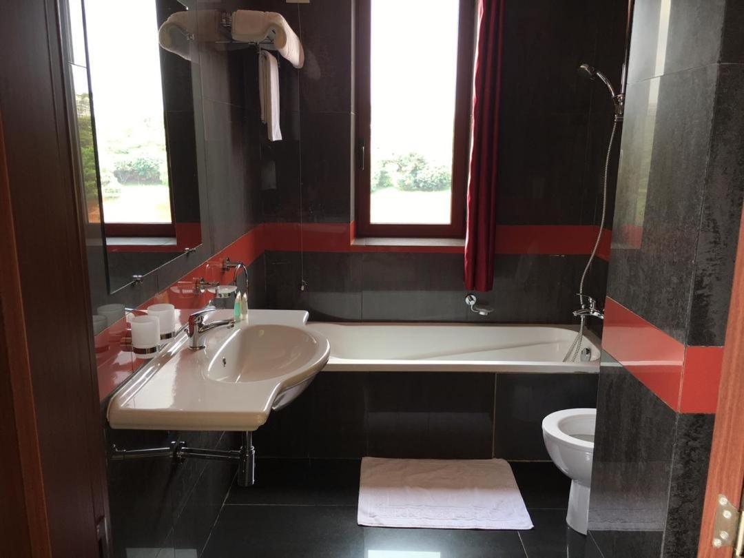 Djeug'Appart Hotel 야운데 외부 사진